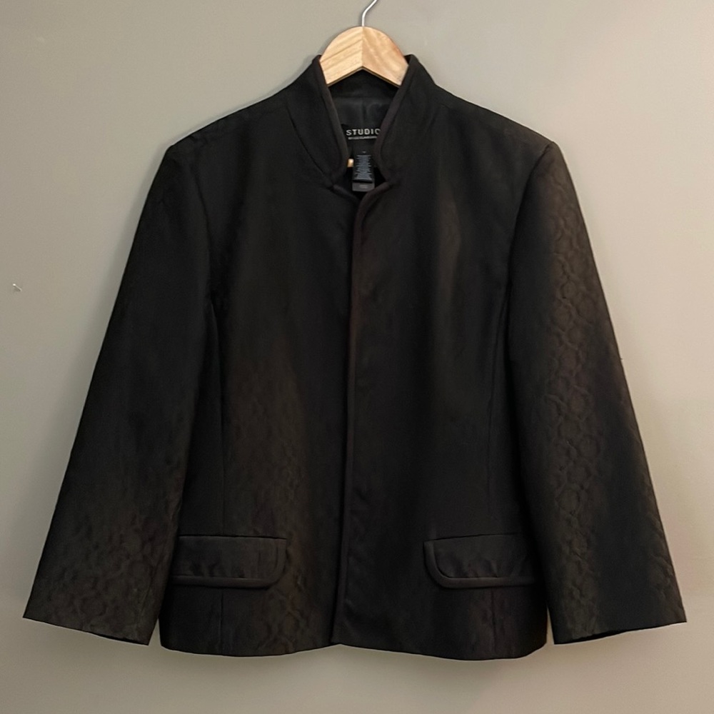Liz Claiborne,14, open, lovely textured,poly/rayon, fully lined, versatile, EUC.